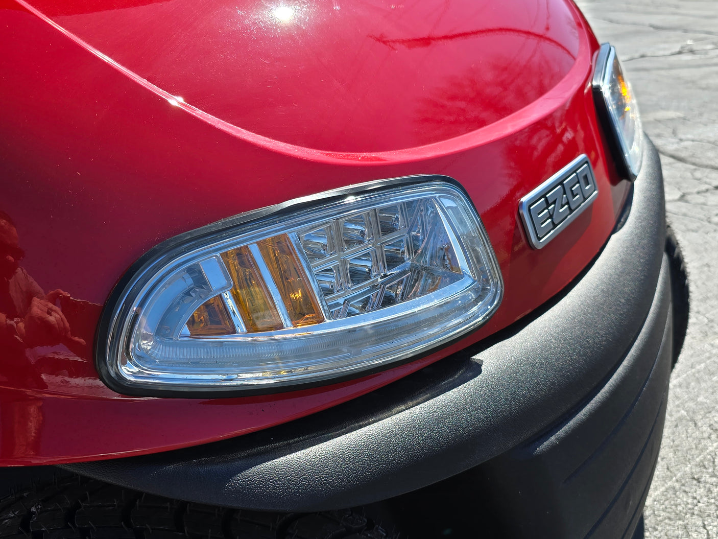 2020 Pre-Owned EZGO RXV - 2 Seater -Red