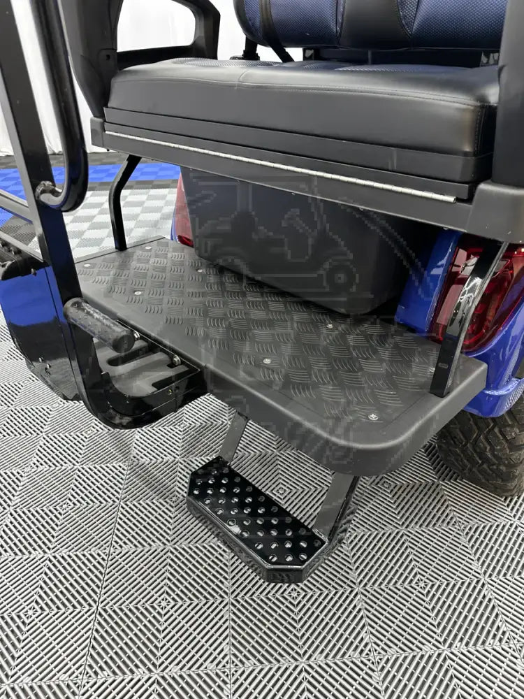 Evolution D5 2 + 2/Classic/Forester Rear Seat Step Kit Accessories