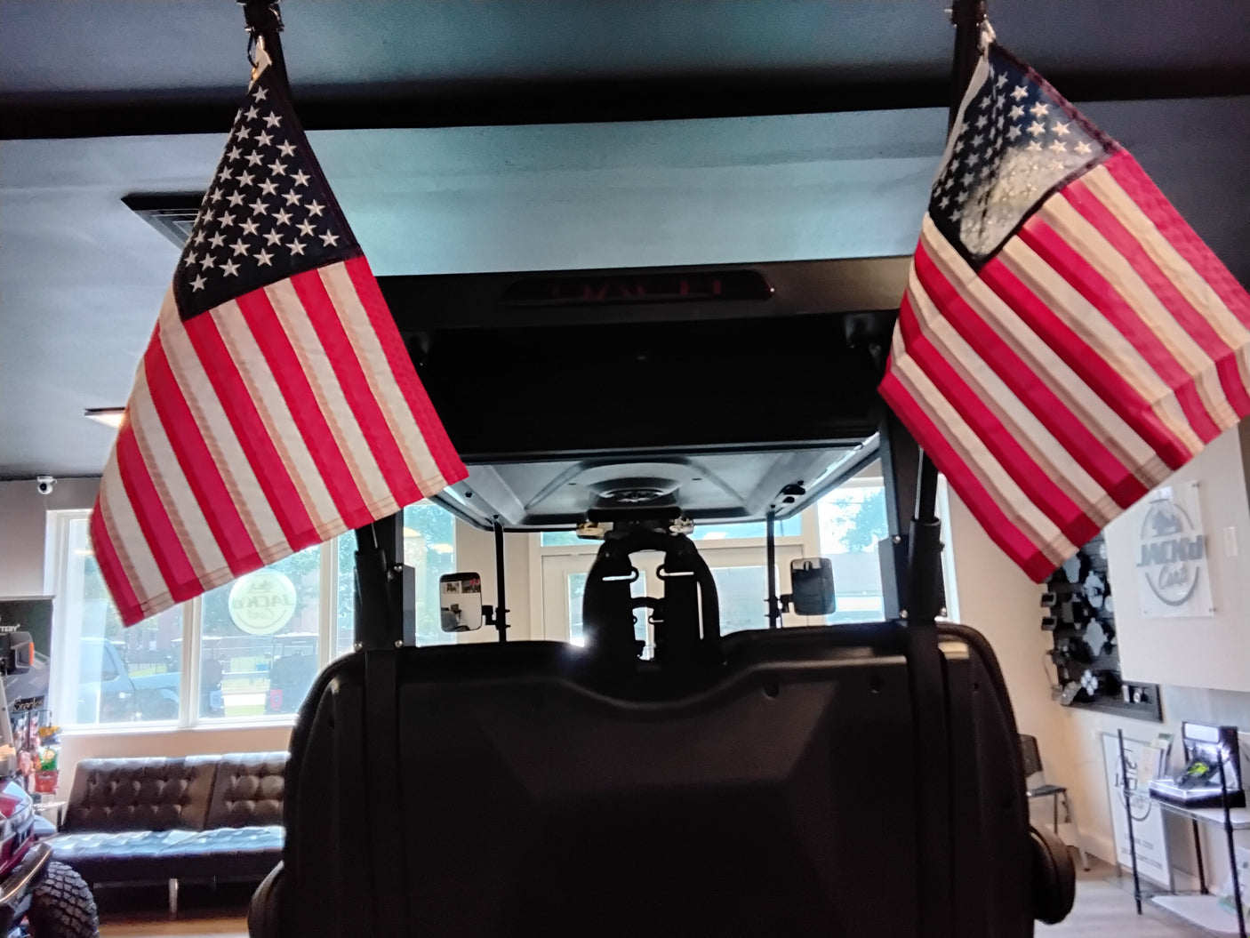 Roof Support Flag Bundle