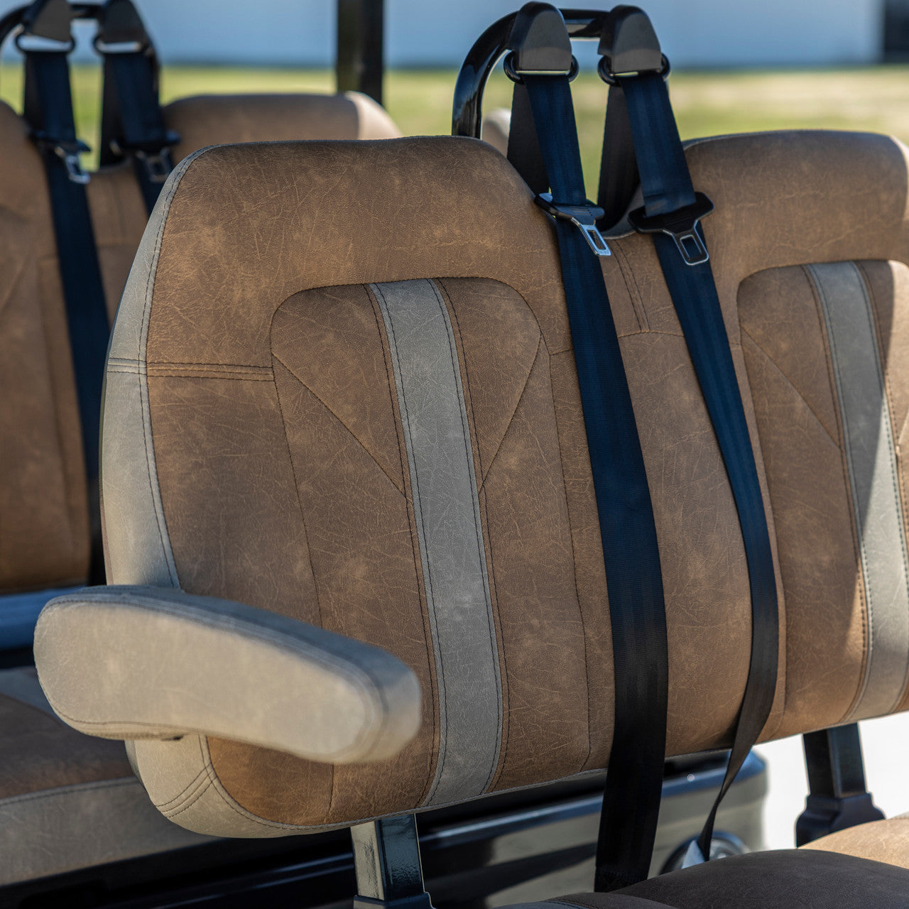 MODZ® Evolution Special Edition D5 Seat Cover - Wheat w/Pebble Accents